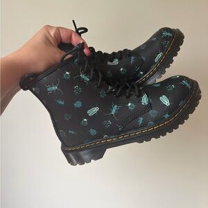 Dr. Martens Junior 1460 Glow in the Dark Bugs Lace Up Boots size 3